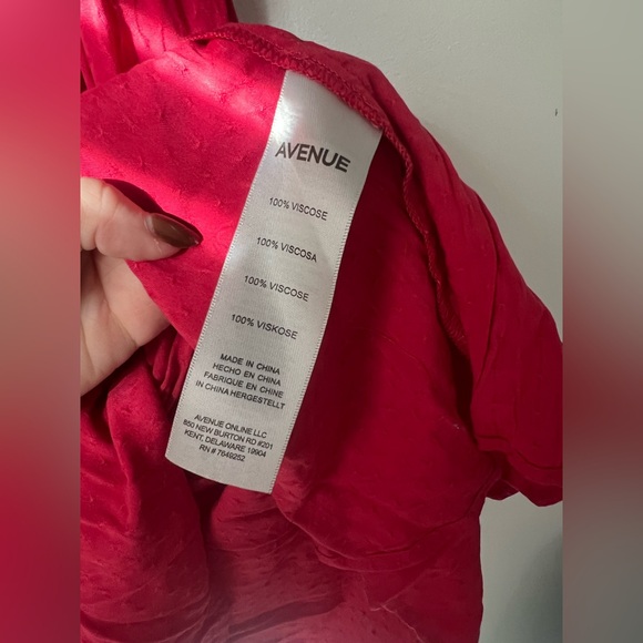 AVENUE Red Tunic Dobby Popover NWT Size 22/24 or 2X - Picture 14 of 16
